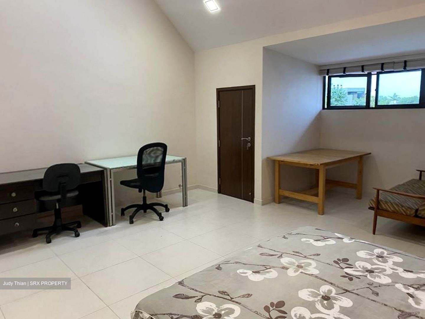 Sembawang Hills Estate (D20), Terrace #285590591